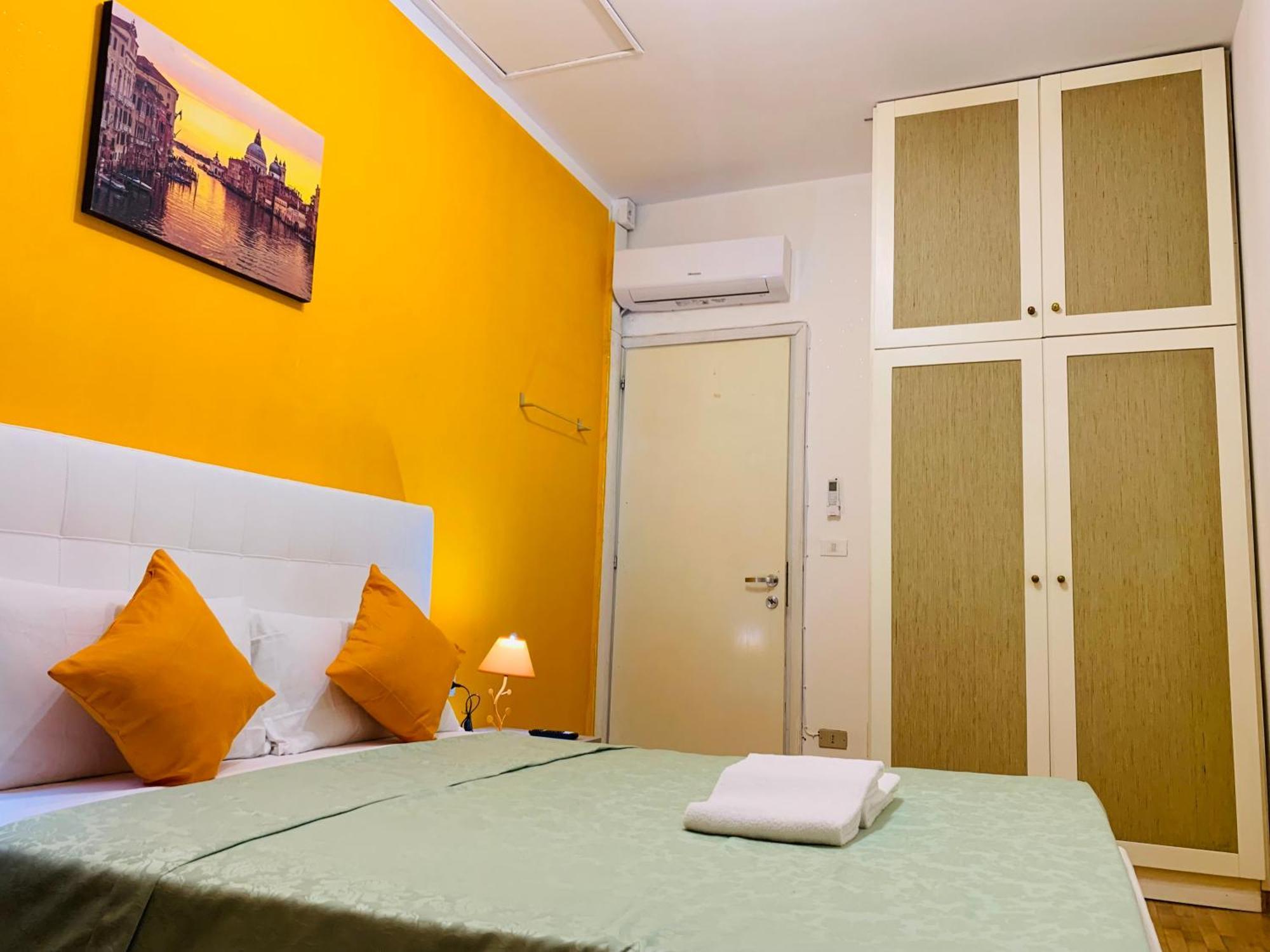 Privatunterkunft Venice House *